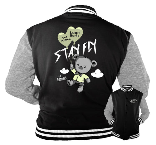 Jackets match yeezy Yeshaya bps 350 shoes.