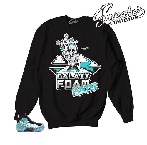 Sweaters match foamposite island green foam sneaker crews.