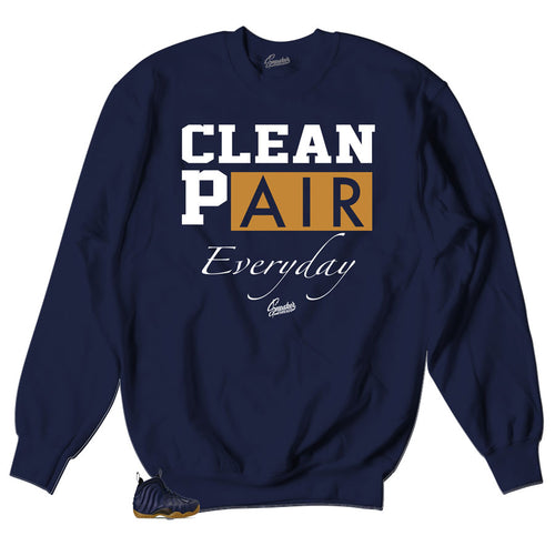 Foamposite Midnight Navy sneakers matches crewneck sweaters matching Foamposite midnight navy sneakers