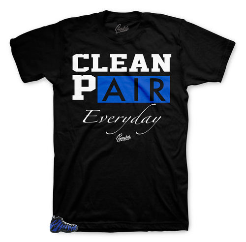 Nike Foams Everyday Clean pair shirt to match sneakers