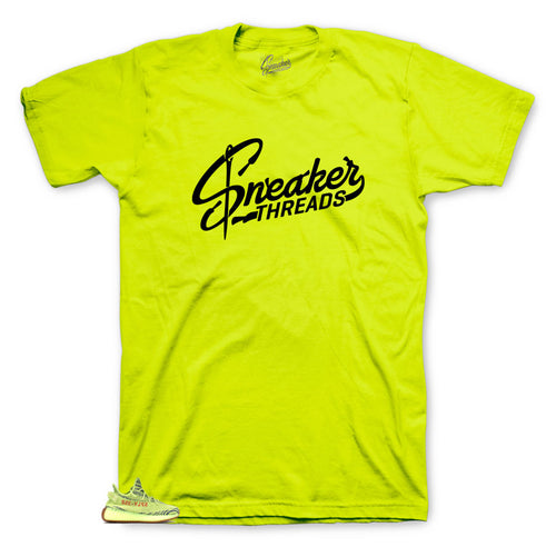 Sneaker tees match Yeezy semi frozen yellow sneakers 